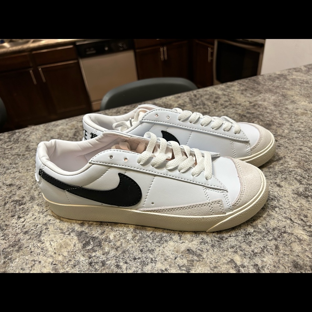 Nike blazers! Brand NEW & NEVER WORN!! *don’t have box*
